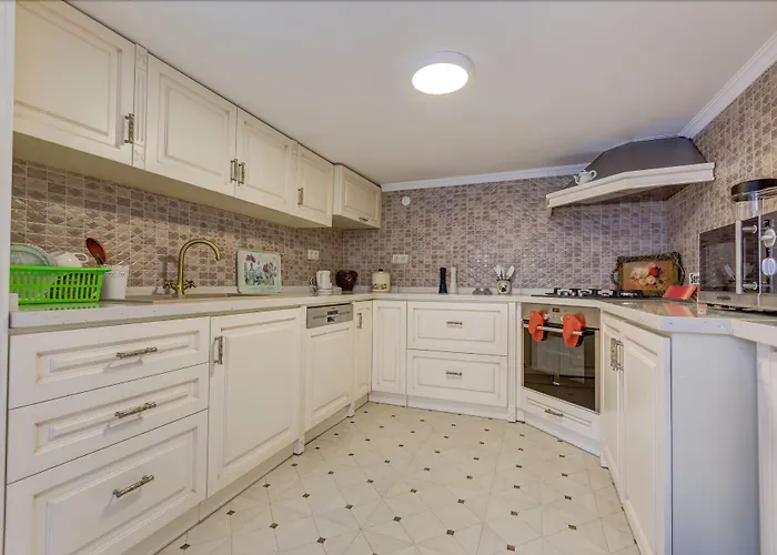 Cunda Oezerbey Konagi (adults Only) Hotel