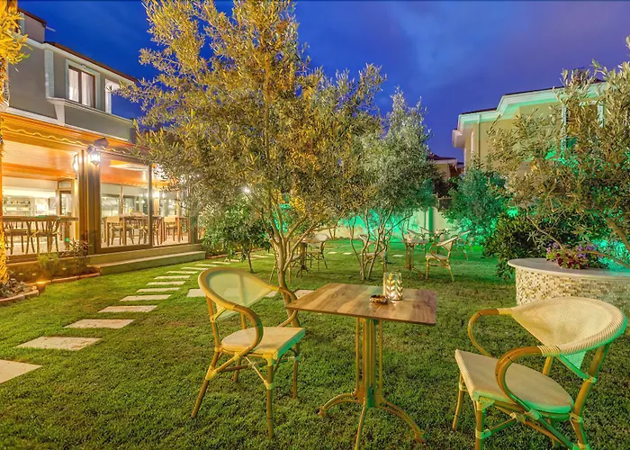 Cunda Oezerbey Konagi (adults Only) Hotel