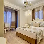 Hotel Cunda Oezerbey Konagi (adults Only) 2*