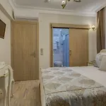 Cunda Oezerbey Konagi (adults Only)