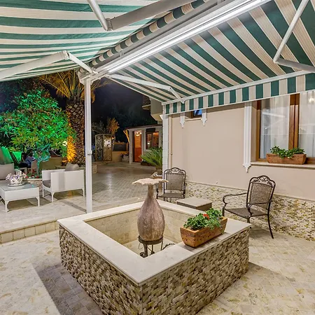 Cunda Oezerbey Konagi (adults Only) Hotel Ayvalı