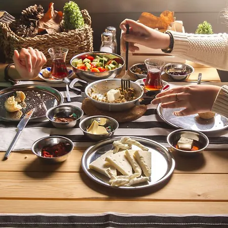 Cunda Oezerbey Konagi (adults Only) 2* Аявали