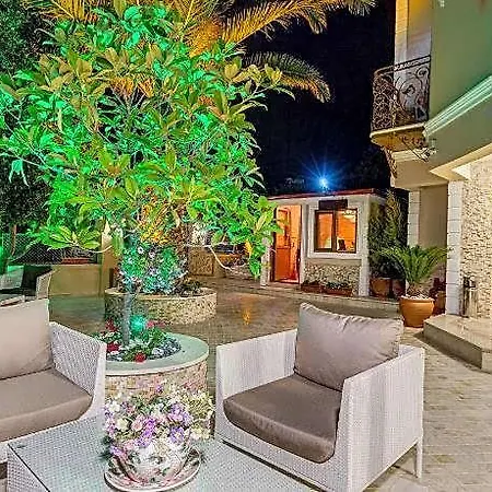 Cunda Oezerbey Konagi (adults Only) Ayvalik