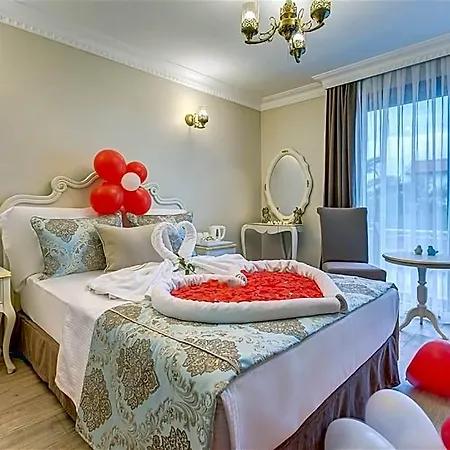 Cunda Oezerbey Konagi (adults Only) 2* Аявали