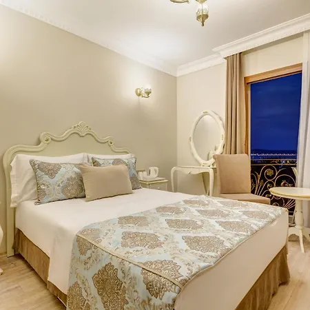 Cunda Oezerbey Konagi (adults Only) Хотел Аявали