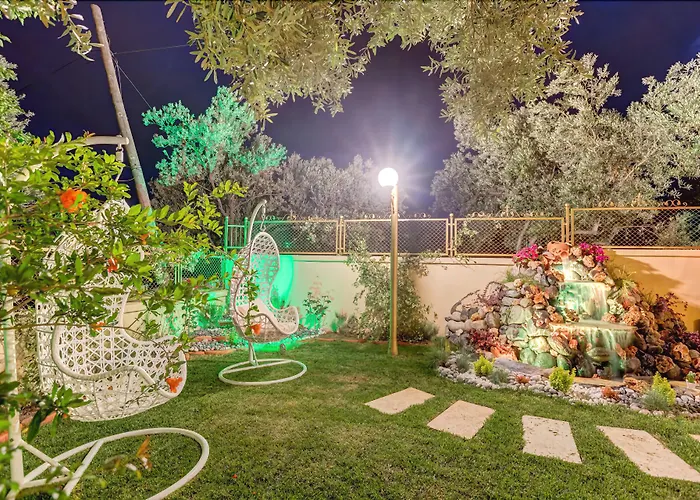 ホテル Cunda Oezerbey Konagi (adults Only) 2*