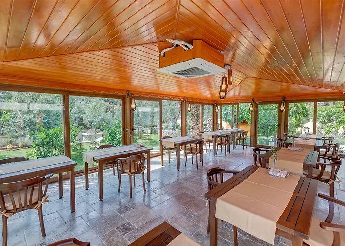 Cunda Oezerbey Konagi (adults Only)