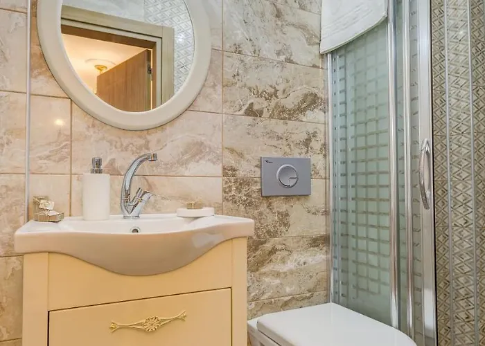 ホテル Cunda Oezerbey Konagi (adults Only)